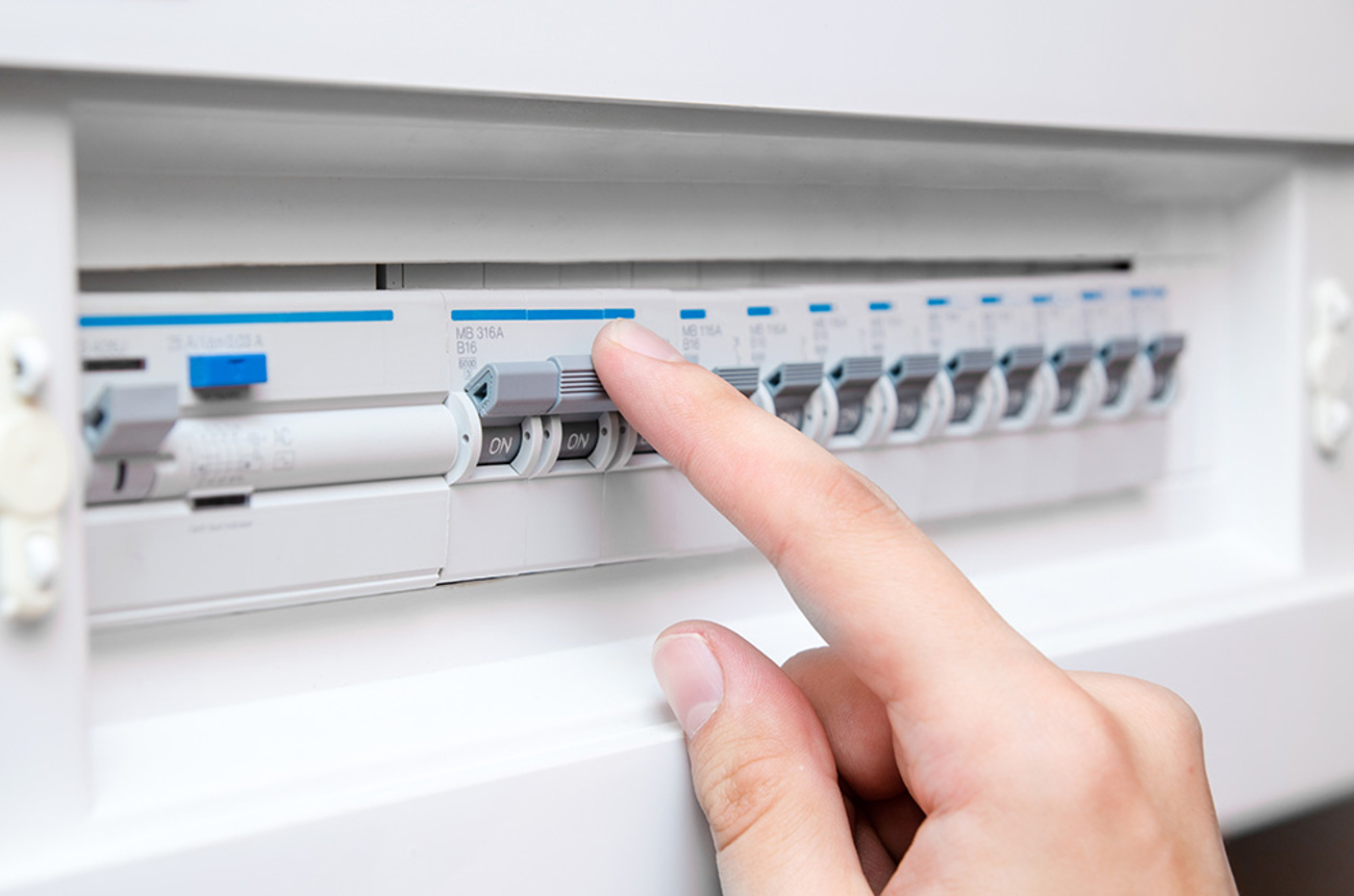 Elektro­installation bei Schneider Elektrik in Marktheidenfeld