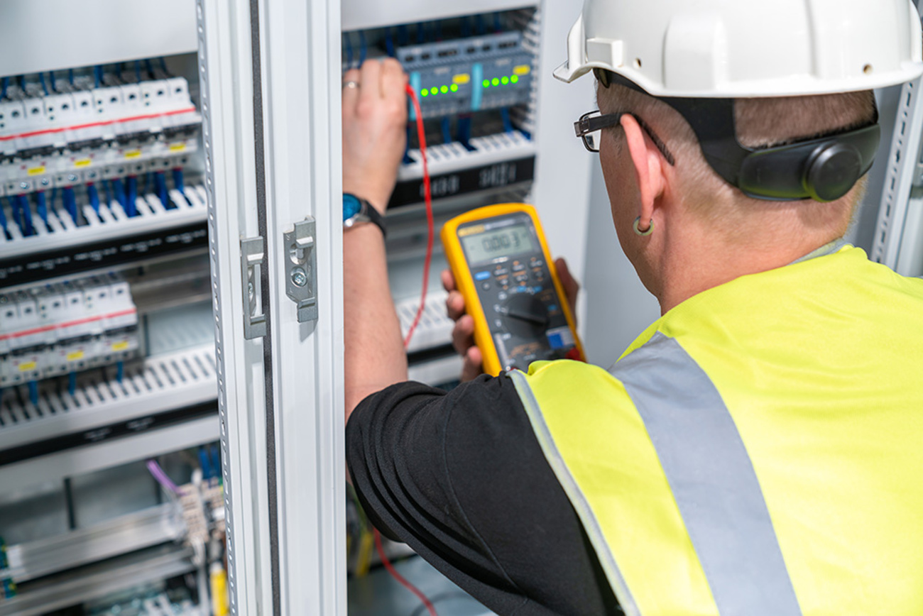 Elektroanlagen-Kontrolle bei Schneider Elektrik in Marktheidenfeld